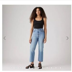 Levi’s ribcage straight Jean in light wash denim